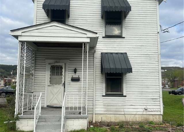 Property at 1311 Commerce St, Wellsburg, WV 26070, 2 beds, 1 bath
