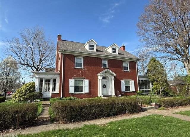 Property at 1003 N Water St, Uhrichsville, OH 44683, 4 beds, 2 baths
