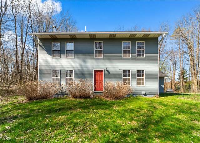 Property at 14780 Sleepy Hollow Dr, Russell, OH 44072, 3 beds, 2 baths