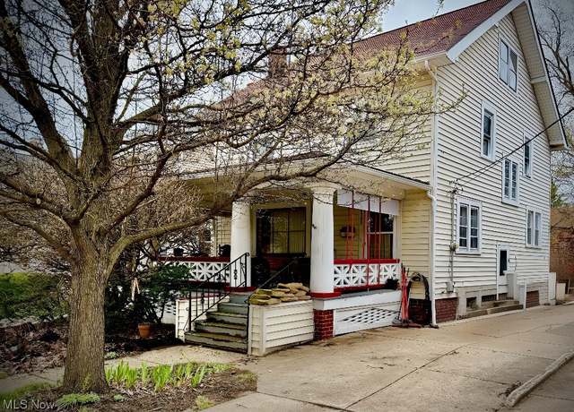 Property at 1385 Granger Ave, Lakewood, OH 44107, 4 beds, 1.5 baths