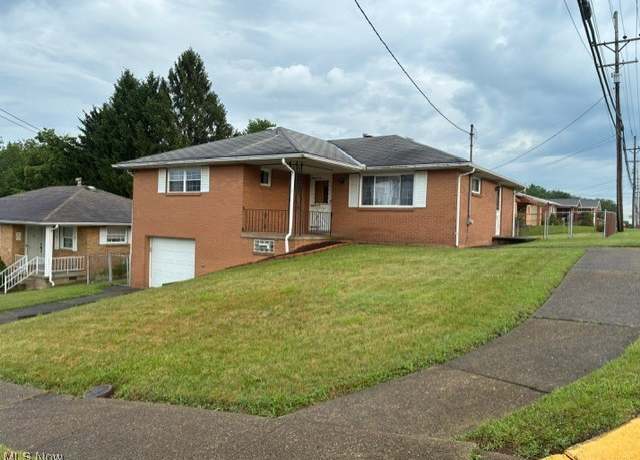 Property at 120 Braxton Rd, Weirton, WV 26062, 3 beds, 1.5 baths