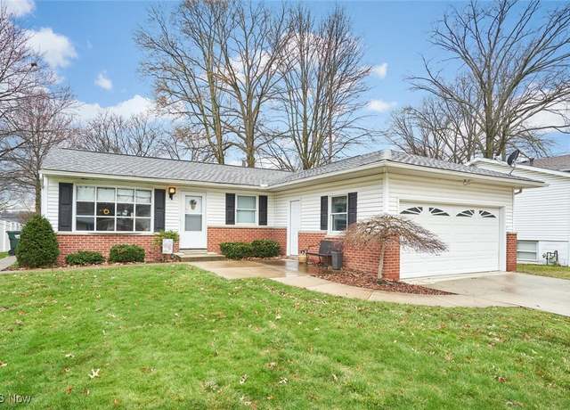 Property at 448 Melony Ln, Tallmadge, OH 44278, 3 beds, 1.5 baths