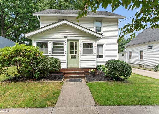Property at 347 Elm St, Ravenna, OH 44266, 3 beds, 1 bath