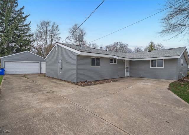 Property at 1418 Brookdale Ln, Kent, OH 44240, 3 beds, 1.5 baths
