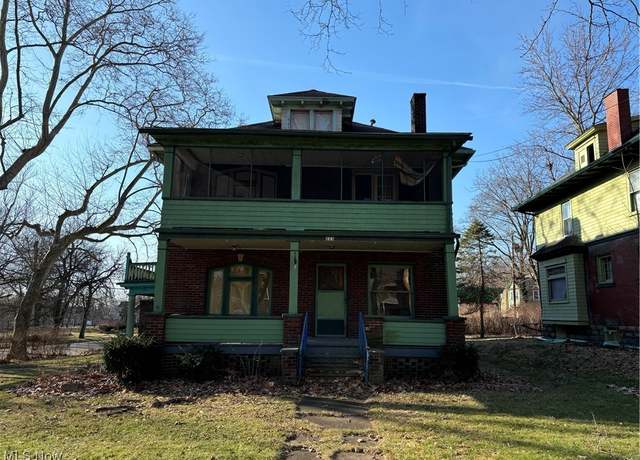 Property at 223 Lora - 1448 Ohio Ave, Youngstown, OH 44504, 6 beds, 3 baths