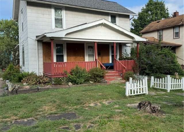 Property at 304 Cherry Ave, Niles, OH 44446, 3 beds, 1 bath