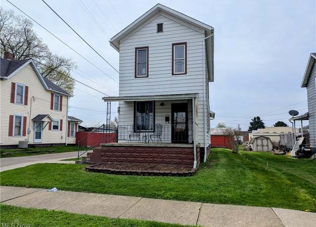 Property at 123 Walnut St, Coshocton, OH 43812, 2 beds, 2 baths