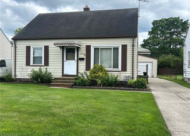 Property at 13206 Shady Oak Blvd, Garfield Heights, OH 44125, 3 beds, 1 bath