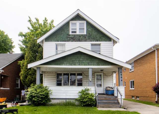 Property at 4864 E 96th St, Garfield Heights, OH 44125, 3 beds, 1.5 baths