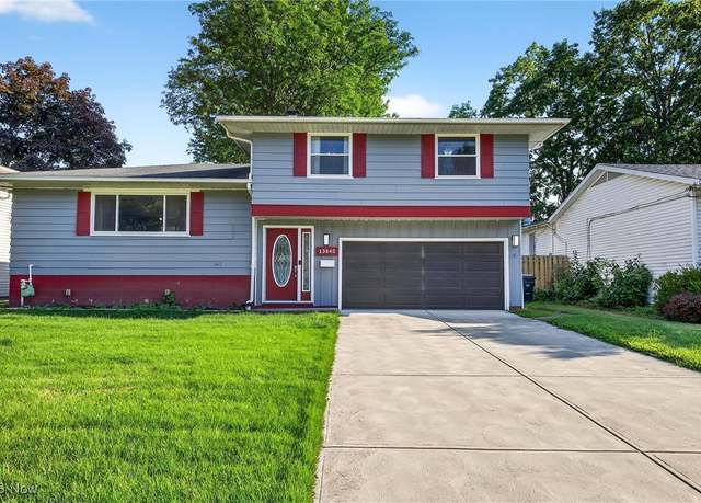 Property at 13845 Starlite Dr, Brook Park, OH 44142, 3 beds, 1.5 baths