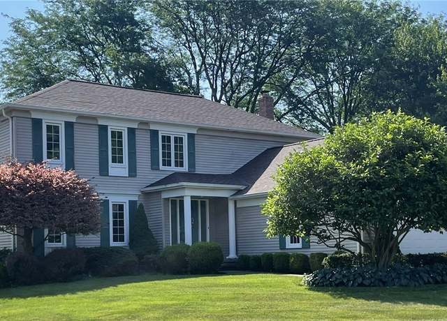 Property at 3733 River Ln, Rocky River, OH 44116, 4 beds, 2.5 baths