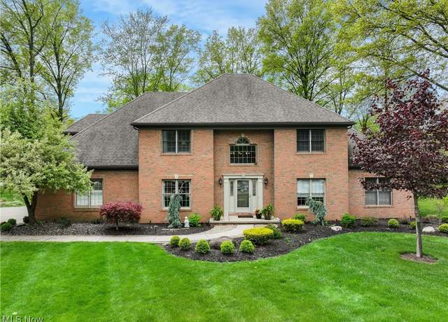Property at 344 Cheyenne Falls Dr, Avon Lake, OH 44012, 4 beds, 3.5 baths