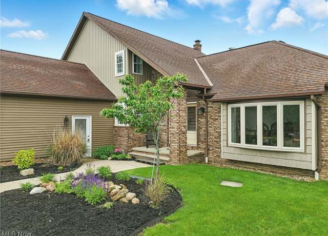 Property at 3750 Wynde Tree Dr, Seven Hills, OH 44131, 4 beds, 3 baths