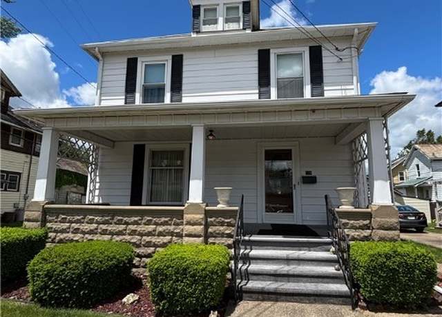 Property at 134 5th St NE, New Philadelphia, OH 44663, 3 beds, 1 bath