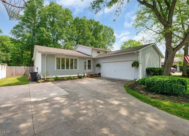 Property at 20478 Homestead Park Dr, Strongsville, OH 44149, 4 beds, 2 baths