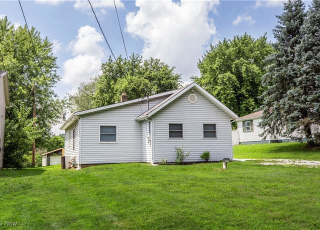 Property at 4707 Shermont Ave SW, Canton, OH 44706, 2 beds, 1 bath