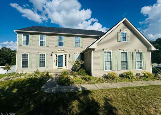 Property at 5205 Fairington Ave, Copley, OH 44321, 4 beds, 3.5 baths
