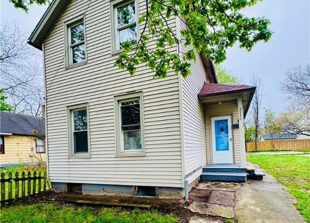 Property at 2334 W 38 St, Cleveland, OH 44113, 2 beds, 3 baths