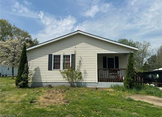 Property at 3215 S Myers Rd, Geneva, OH 44041, 3 beds, 2 baths