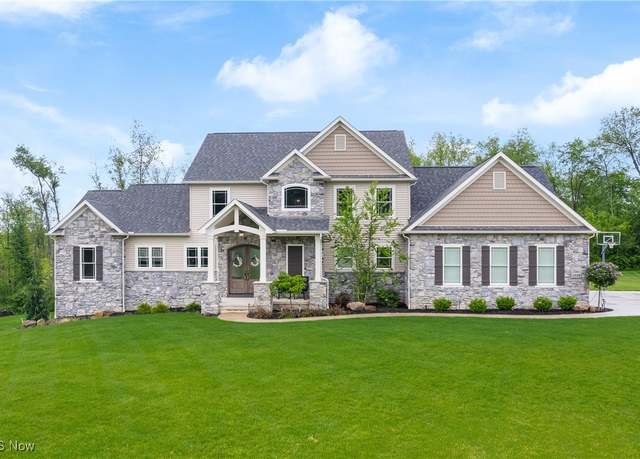 Property at 1228 Bolich Dr, Wadsworth, OH 44281, 4 beds, 4.5 baths