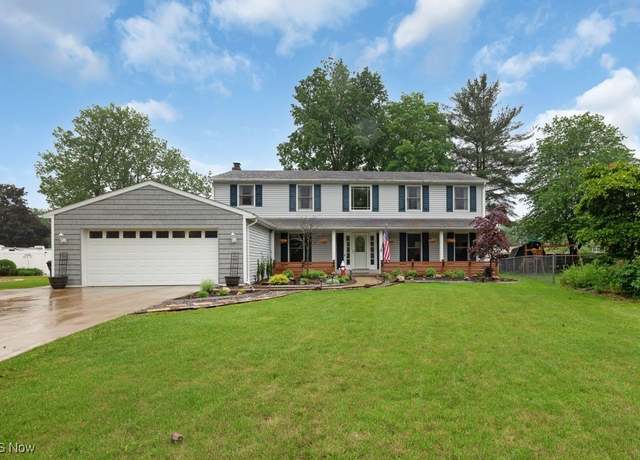 Property at 4181 Linden Cir, North Olmsted, OH 44070, 4 beds, 2.5 baths