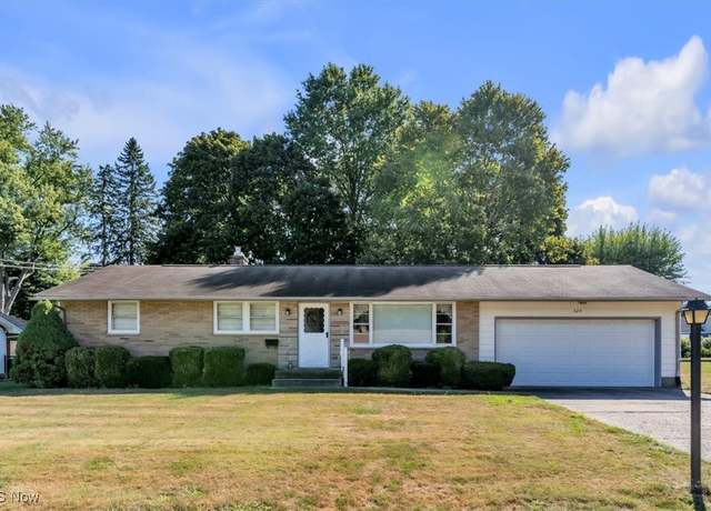 Property at 324 Cedar St N, East Canton, OH 44730, 3 beds, 2 baths