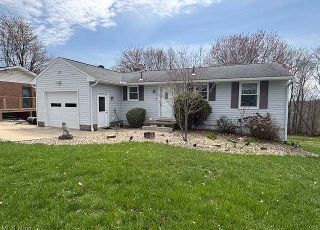 Property at 152 Oneida Trl, Malvern, OH 44644, 3 beds, 2 baths
