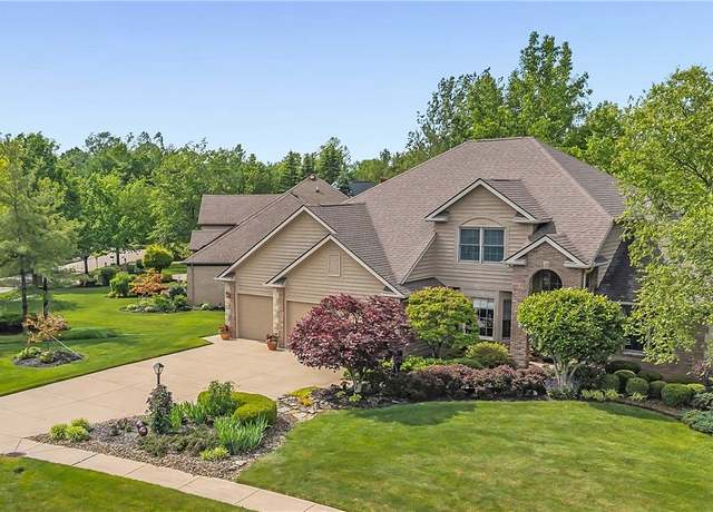 Property at 14751 Lancelot Ln E, North Royalton, OH 44133, 4 beds, 4 baths