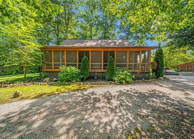 Property at 602 E River View Dr, Austinburg, OH 44010, 2 beds, 2 baths