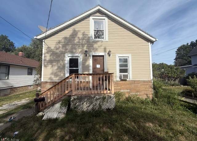 Property at 877 Bertha Ave, Akron, OH 44306, 3 beds, 1 bath