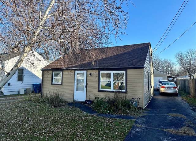 Property at 1291 E 349th St, Eastlake, OH 44095, 3 beds, 1 bath