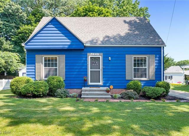 Property at 1449 Westvale Ave, Akron, OH 44313, 4 beds, 2 baths