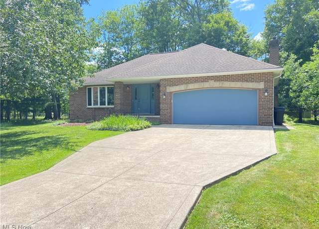 Property at 8370 Shady Lane Dr, Broadview Heights, OH 44147, 3 beds, 2.5 baths