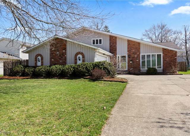 Property at 181 Westchester Dr, Brunswick, OH 44212, 4 beds, 2.5 baths