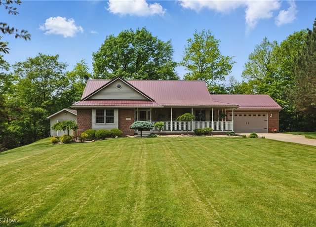 Property at 685 Timothy Dr, Willard, OH 44890, 3 beds, 2.5 baths