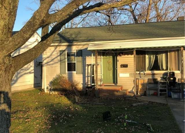 Property at 1351 E 340th St, Eastlake, OH 44095, 3 beds, 1 bath
