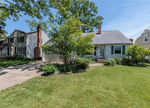 Property at 2245 Winfield Ave, Rocky River, OH 44116, 2 beds, 1.5 baths