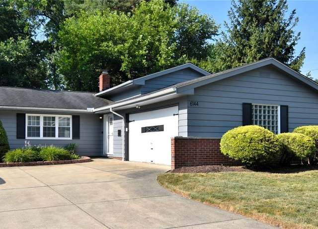 Property at 6144 Ridgebury Blvd, Cleveland, OH 44124, 3 beds, 2 baths
