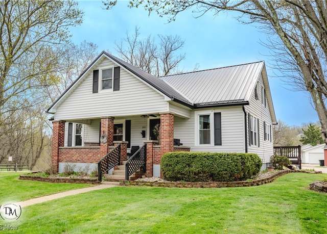 Property at 209 Bridge St, Caldwell, OH 43724, 5 beds, 2 baths