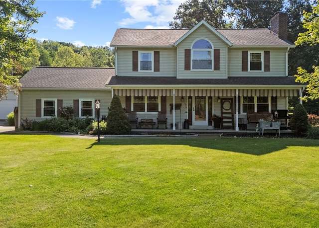 Property at 1281 Tall Timber Rd NE, New Philadelphia, OH 44663, 4 beds, 3.5 baths