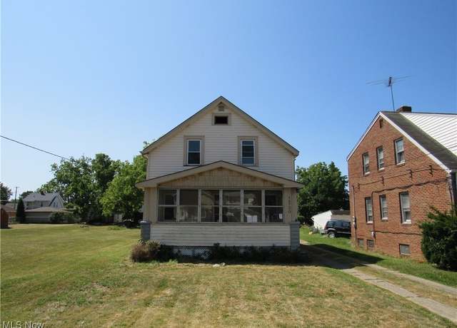 Property at 18730 Abby Ave, Euclid, OH 44119, 3 beds, 2 baths