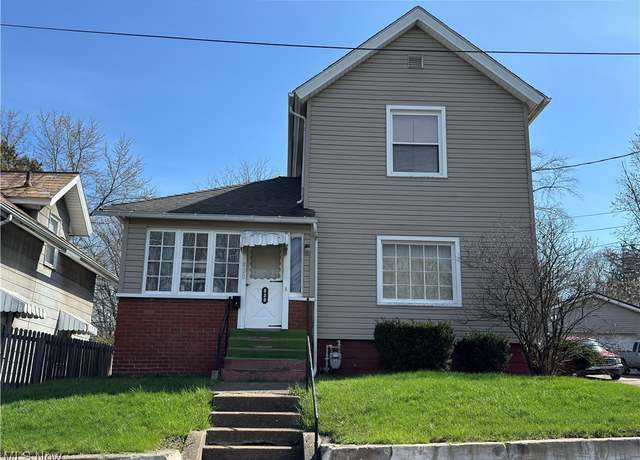 Property at 820 2nd St SE, Massillon, OH 44646, 2 beds, 1 bath