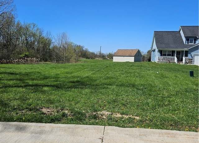 Property at 369 Hubbell Cir, Bedford, OH 44146