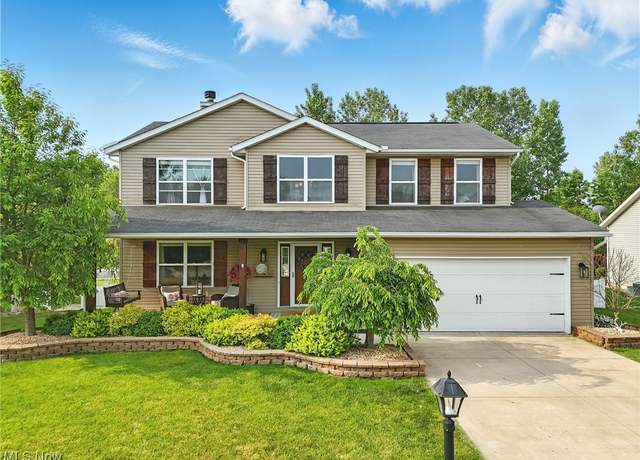 Property at 5380 Grovewood Ln, Medina, OH 44256, 4 beds, 2.5 baths