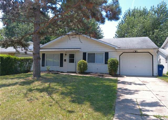 Property at 1064 E 168th St, Cleveland, OH 44110, 4 beds, 1 bath
