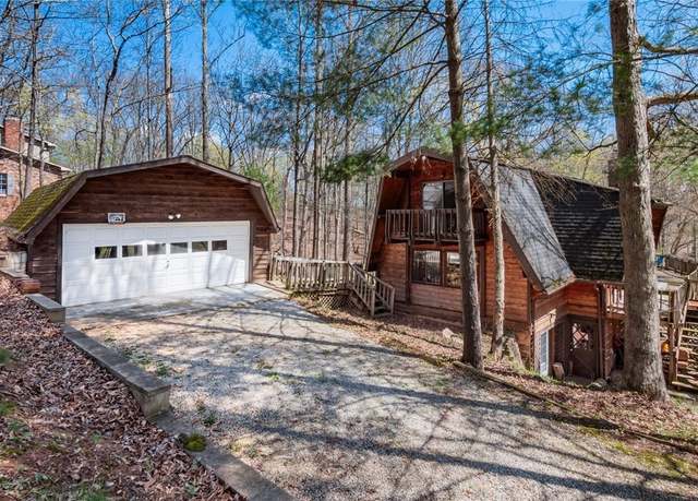 Property at 126 Sylvan Way, Marietta, OH 45750, 3 beds, 2 baths