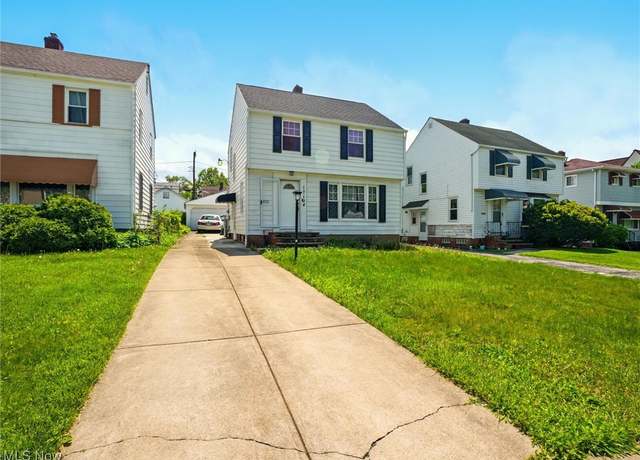 Property at 17104 Biltmore Ave, Cleveland, OH 44128, 3 beds, 1.5 baths