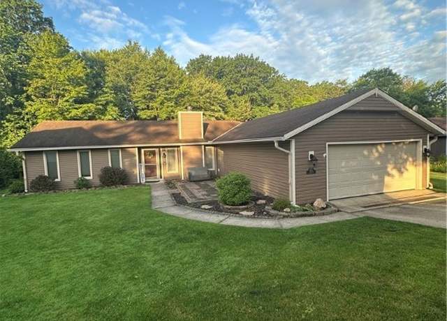 Property at 19681 Glenmar Way, Strongsville, OH 44149, 3 beds, 2 baths