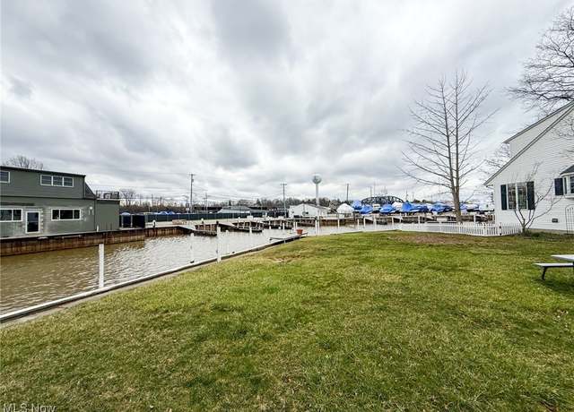 Property at 5015 Park Dr, Vermilion, OH 44089
