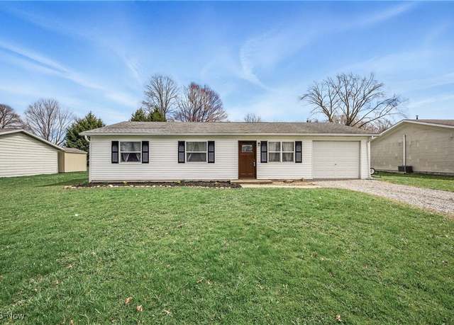 Property at 1166 Elberon Ave, Salem, OH 44460, 3 beds, 1 bath